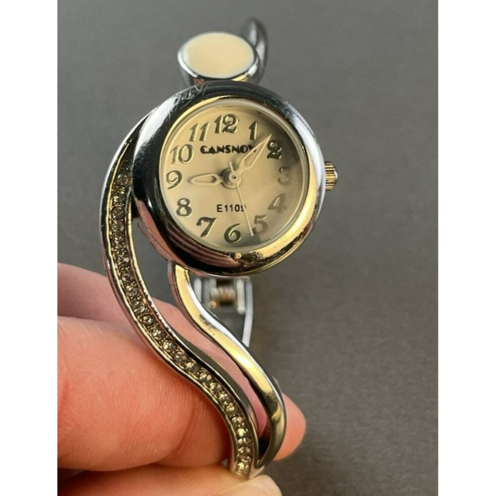 Womens Watch Silver Tone Bracelet Rhinestone New Battery Cansnow E1109 New Batt